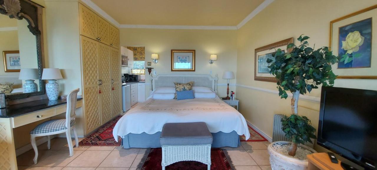 Roosboom Guest Apartments Съмърсет Уест Екстериор снимка