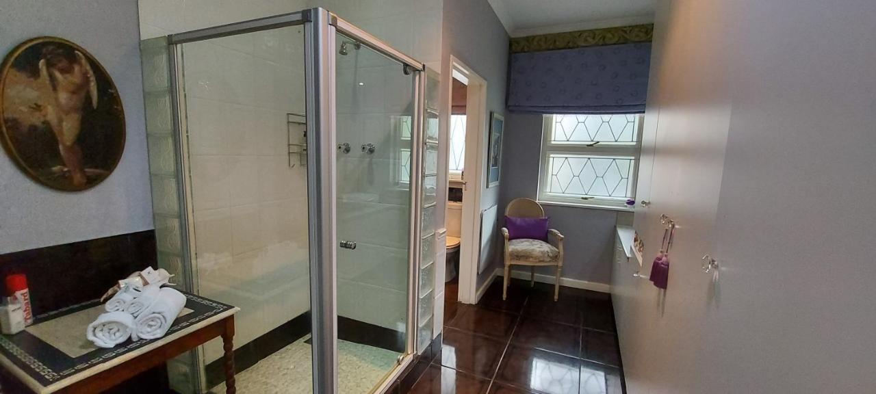 Roosboom Guest Apartments Съмърсет Уест Екстериор снимка